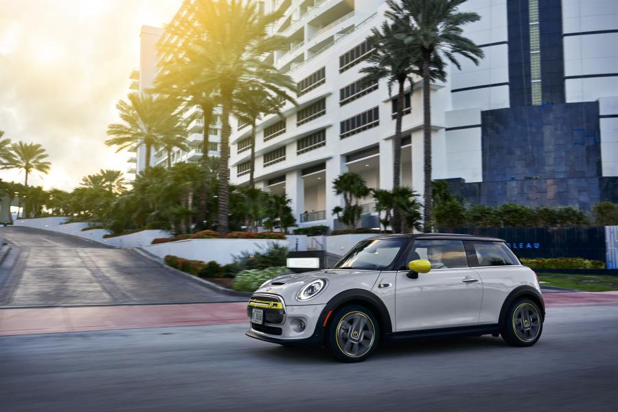  Mini Cooper SE (F56) 2020 года  (NA) (фото 71 из 342)
